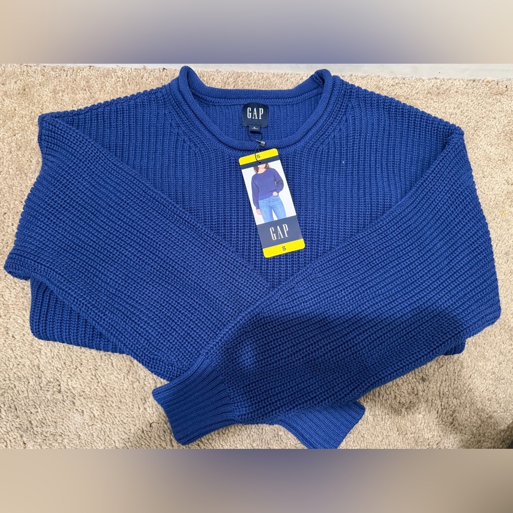 “New” GAP Blue Knit Sweater sizeS,L